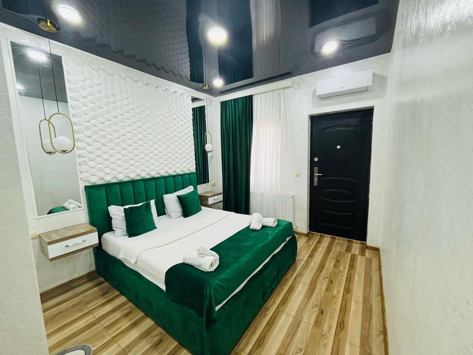 Hotel Nana'S House Batumi Zewnętrze zdjęcie
